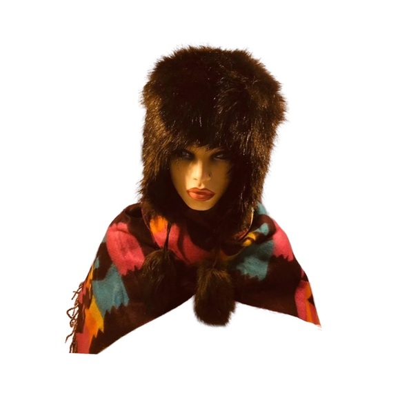 Faux fur hat Russian style - Picture 6 of 6